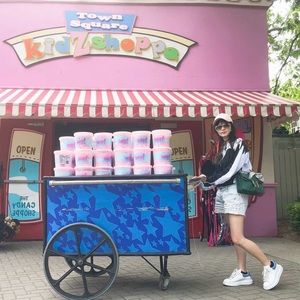 Meet your Posher, Meredith